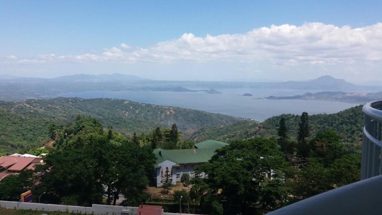 Tagaytay Staycation Тагайтай Экстерьер фото