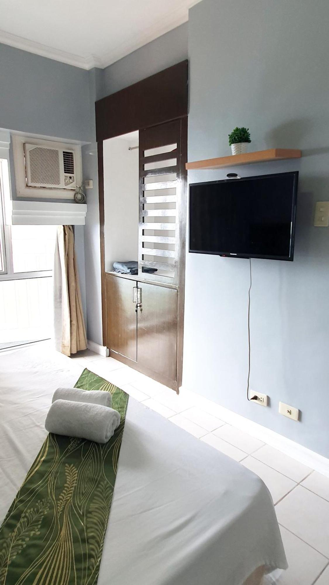 Tagaytay Staycation Тагайтай Номер фото